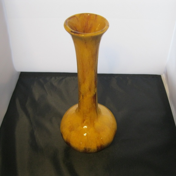 Blue Mountain Pottery Accents Vintage Blue Mountain Pottery Bud